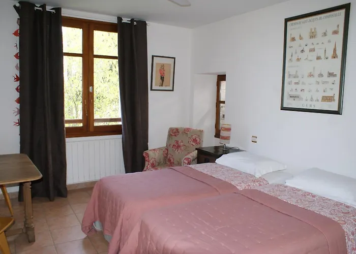 Au Pichet Отель типа 